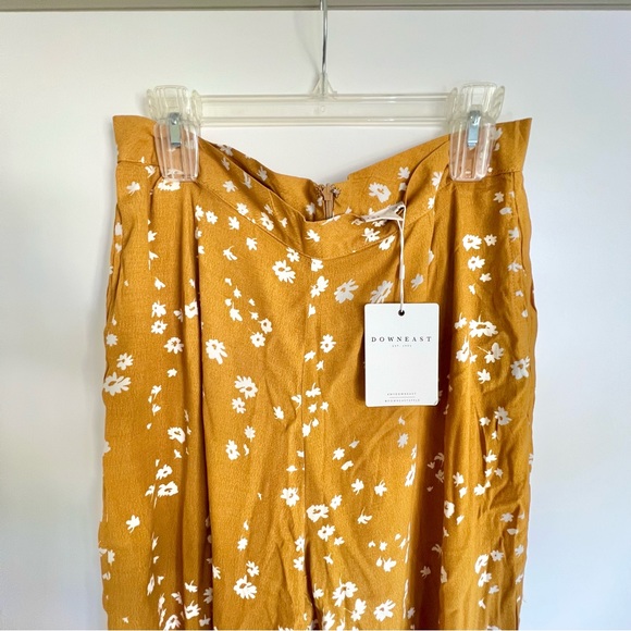 NWT Mustard and white floral pants - Picture 2 of 6
